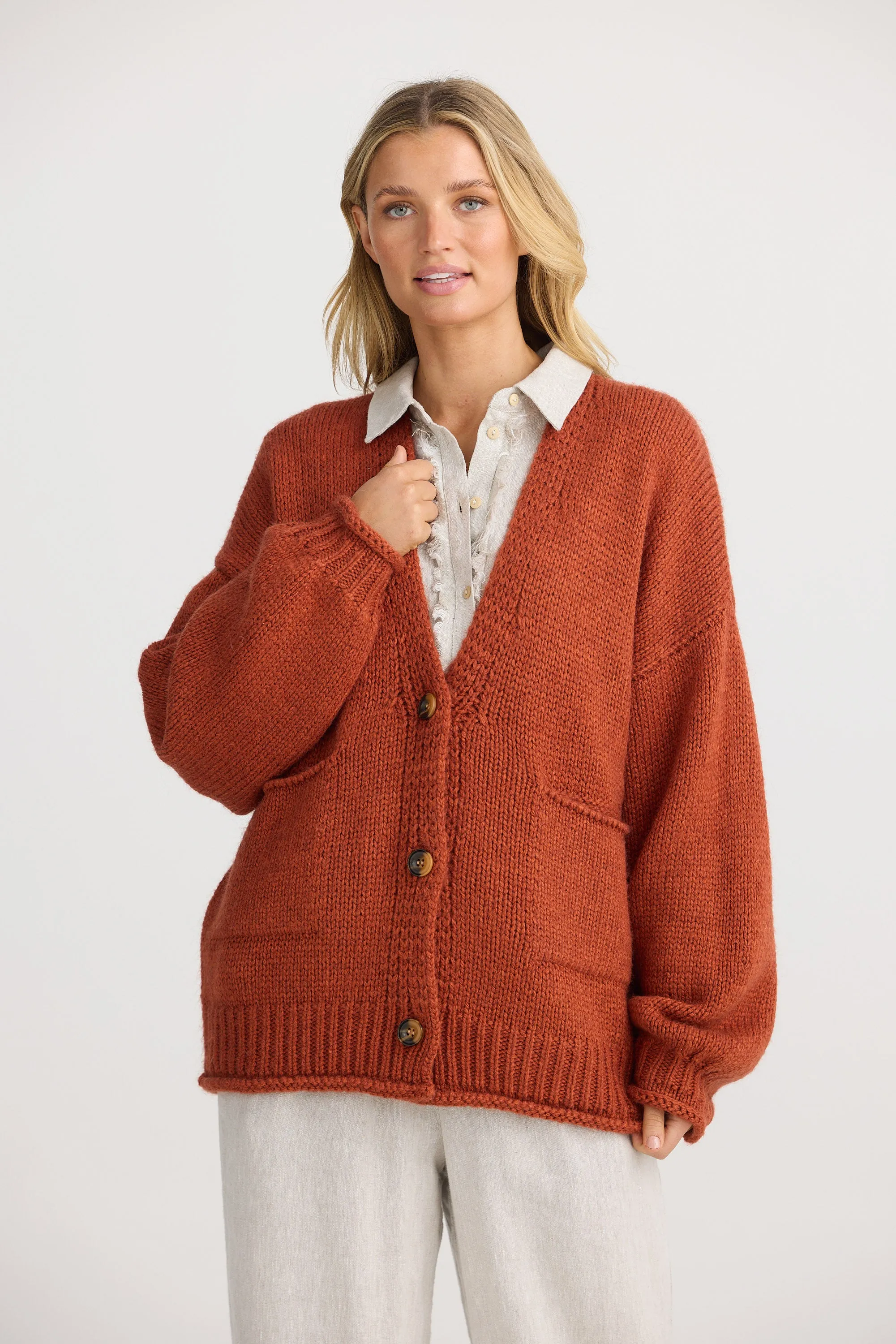 Abrazo Cardigan - Spice