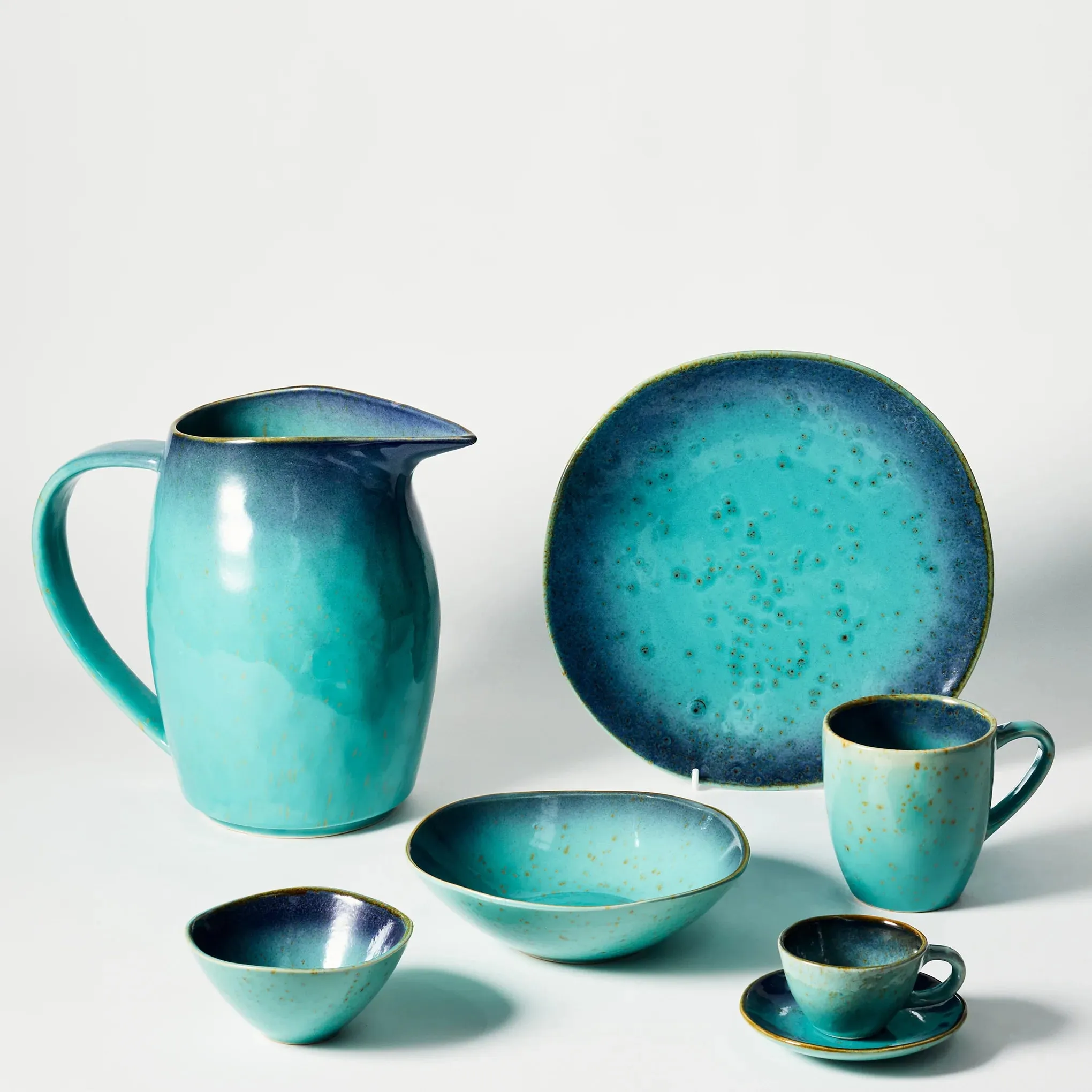 Turquoise Ceramic Mug – Coastal-Inspired Drinkware